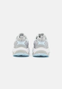 Puma MORPHIC - Joggesko - glacial gray/icy blue