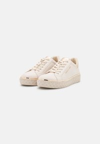 Marco Tozzi Trainers - cream