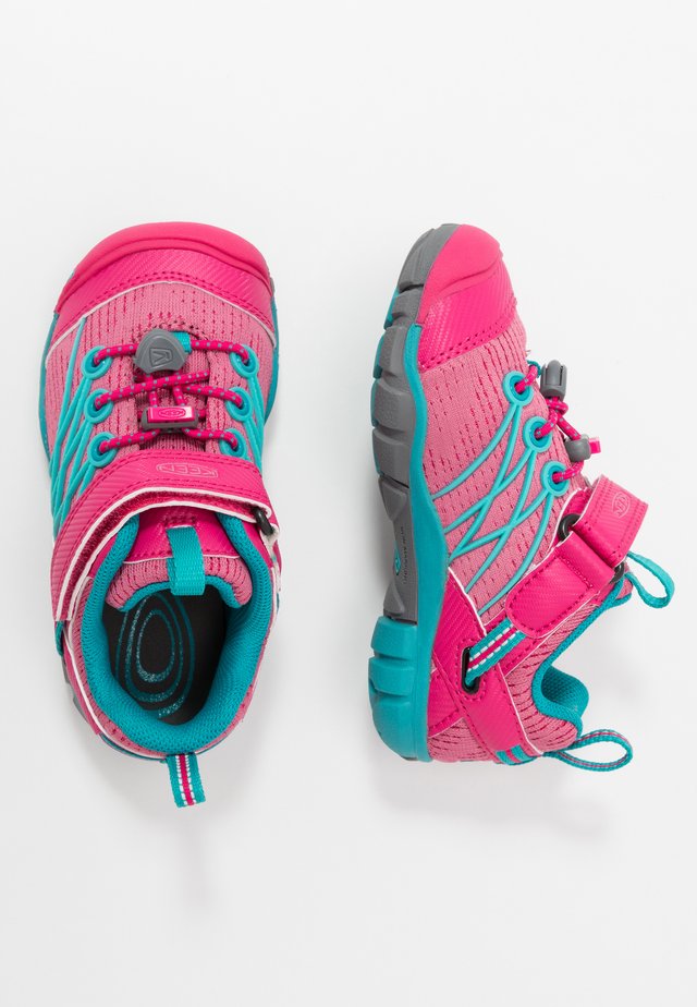 CHANDLER CNX - Hikingschuh - bright pink/lake green