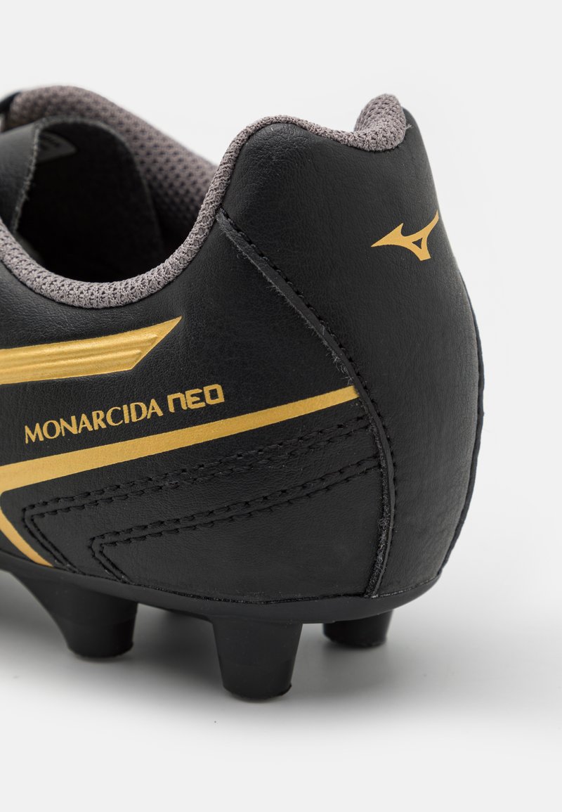 mizuno junior rugby boots