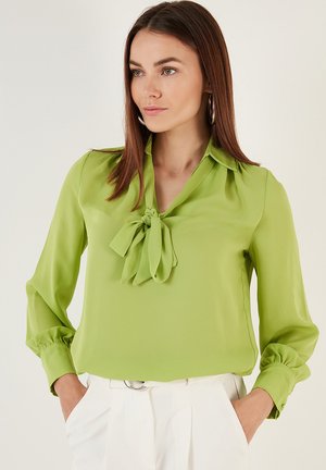 REGULAR FIT - Blouse - olive