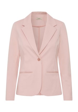 Ühe nupuga helepunane naiste bleiser sälguga kraega ja kahe esise taskuga, valgel taustal.