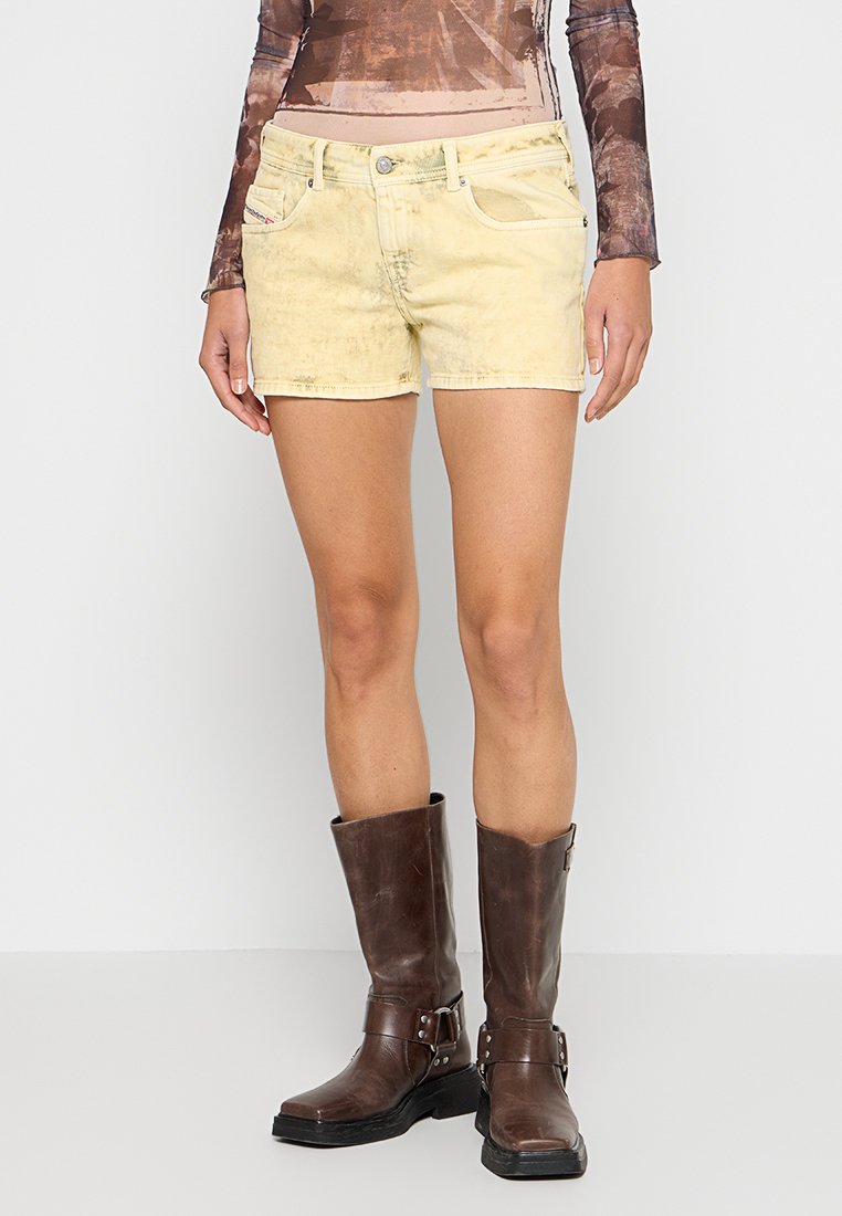 Diesel Jeansshort lichtgeel