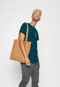 G-STAR LASH SMALL GRAPHIC - T-shirt estampada - bright billet green