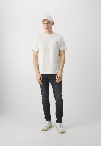 Emporio Armani T-shirt - bas - vanilla