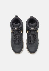 Columbia TRAILSTORM™ ASCEND MID WP - Trekingové boty - shark/cosmos
