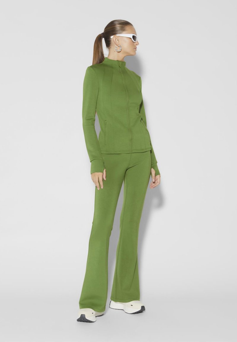 SOMETHINGNEW Vest groen