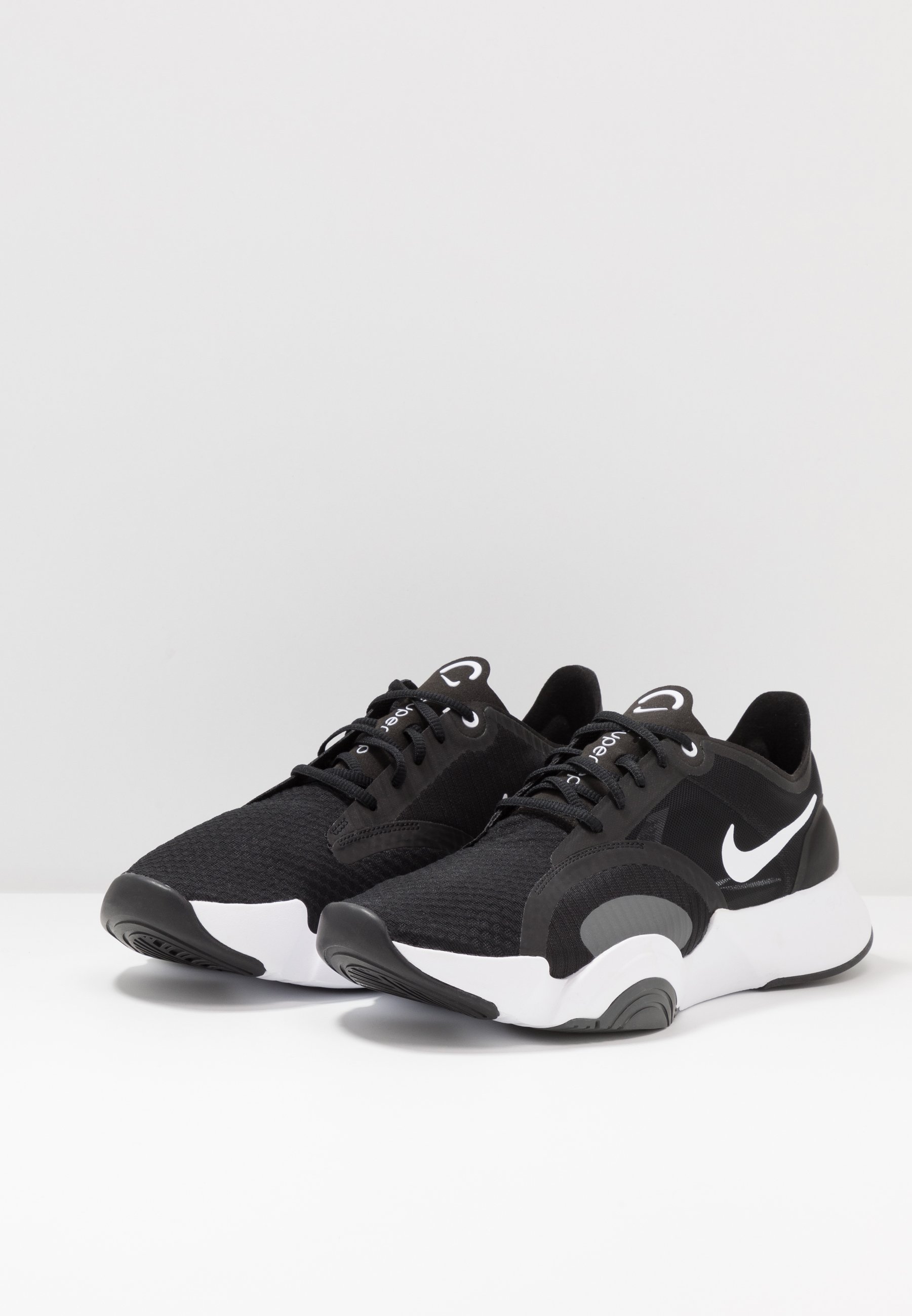 Nike Performance SUPERREP GO Treningssko blackwhite Nike Performance SUPERREP GO Treningssko particle grey