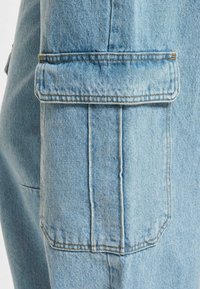 Straight leg jeans - light blue