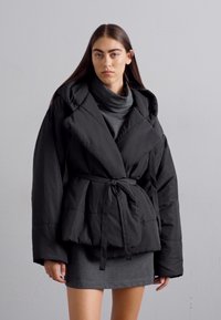Norma Kamali HOODED SLEEPING BAG COAT SHORT - Vinterjacka - black