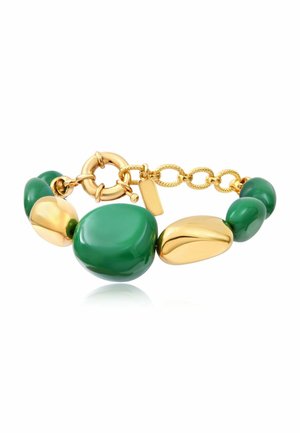 Bracelet chaîne en or avec de grosses perles irrégulières vertes et dorées alternées et un fermoir rond à bascule.