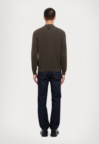 Armani Exchange Strickpullover - black olive