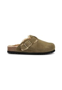 Sabot en suede vert olive avec une doublure en peluche, une sangle à boucle réglable et une semelle en caoutchouc noir durable, dotée d'un entresemelle en liège naturel.