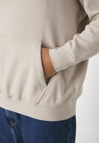 Jack & Jones JORVESTERBRO HOOD - Mikina s kapucí - moonbeam