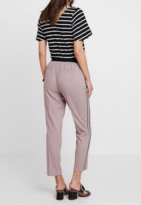 OPUS Spodnie materiałowe