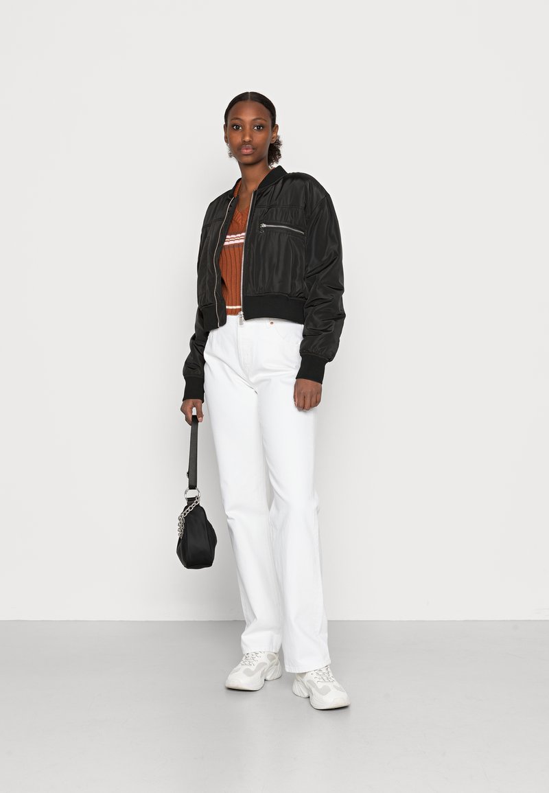 Damen Strickjacken | Kickers Classics RUST CROPPED WITH CHEST STRIPE Strickpullover rust/rot-metallic - LX07440 Damen Strickjacken | Kickers Classics RUST CROPPED WITH CHEST STRIPE Strickpullover rust/rot-metallic - LX07440