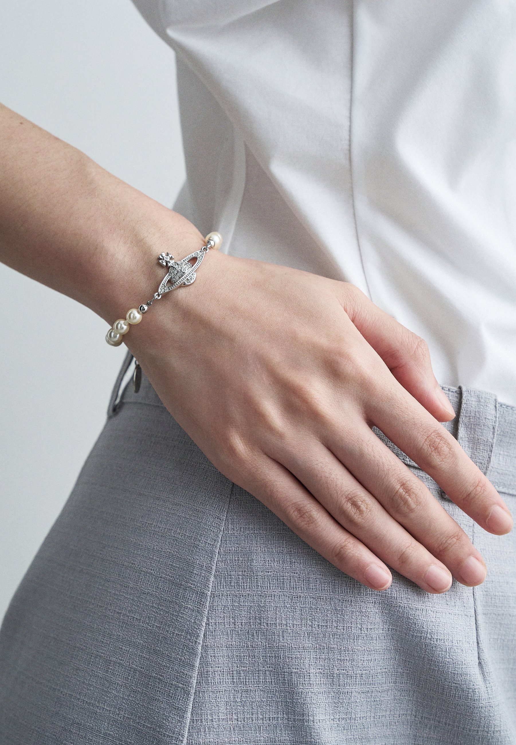Vivienne Westwood MINI RELIEF BRACELET - Bracelet - platinum