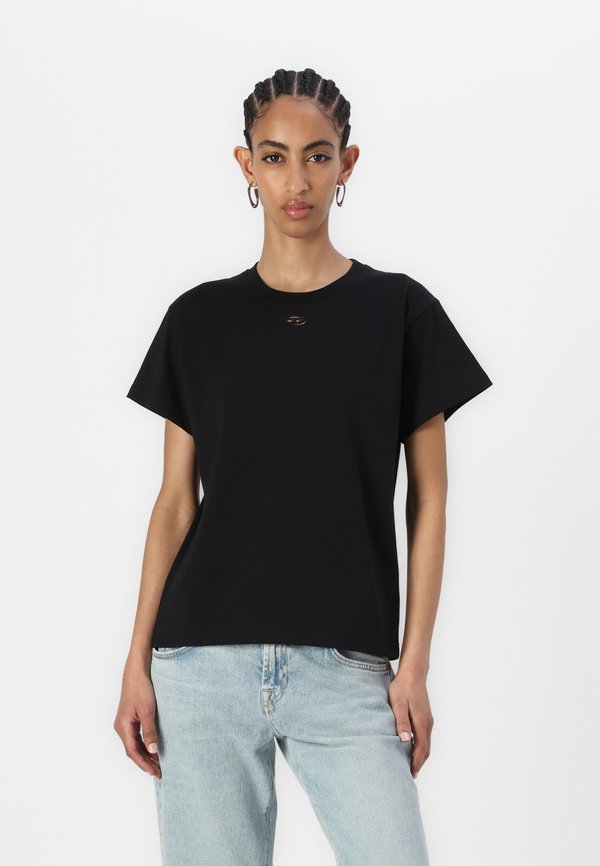 MAREY - Basic T-shirt