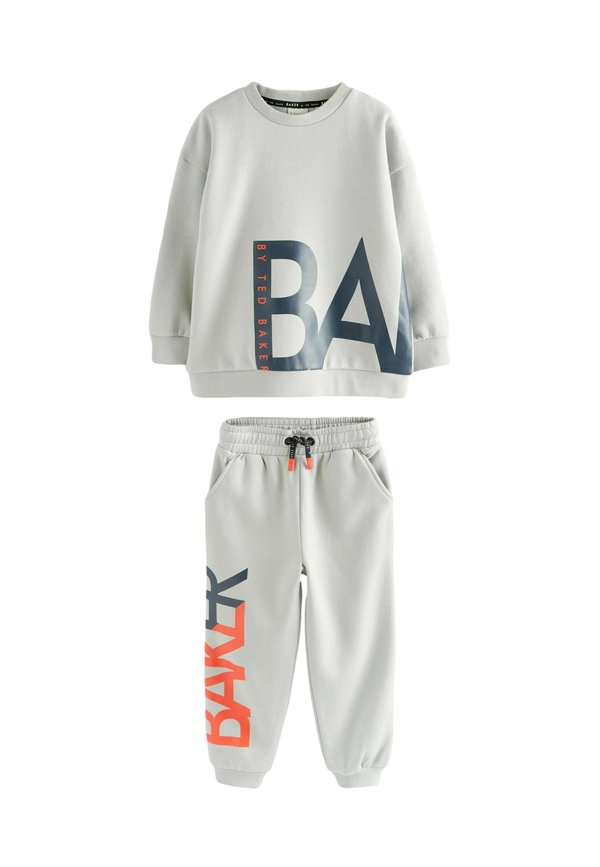 OVERSIZED LETTER GRAPHIC JOGGERS SET  - Sweatshirt