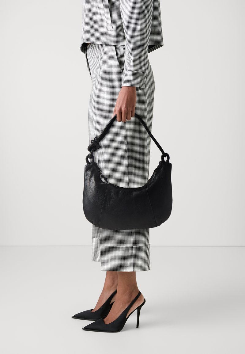 Pieces FPNURIA DAILY BAG - Kabelka - black