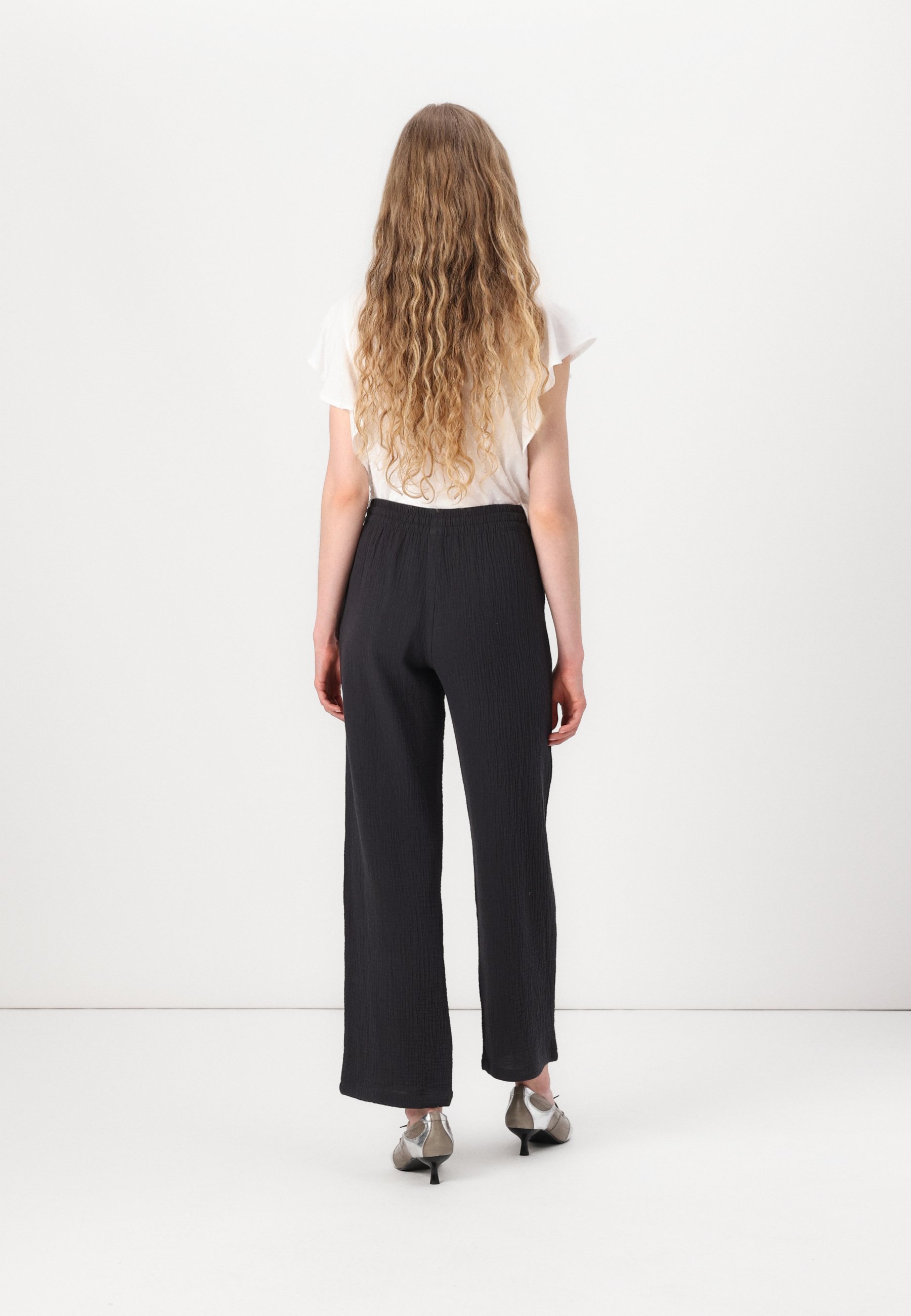 JdY JDYTHEIS Life Wide Pant – Damen Jogginghose, Bequem & Lässig