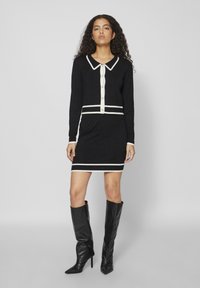 VILA VIBLAIR - Casaco de malha - black/white