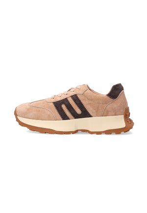 Suede sneakers in beige and dark brown with a chunky rubber sole. Features contrasting stripes, round laces, and a textured design.