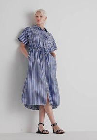 GAP CUTOUT MIDI SHIRTDRESS - Kreklkleita - blue