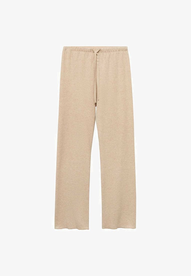 Pantaloni bej, cu croi larg, dintr-un material moale. Au un talie elastică cu șnur de ajustare. Textură netedă, fără modele sau accente vizibile.