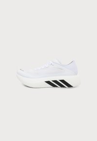 Δεν επιλέχθηκε, ftwr white/core black/core black