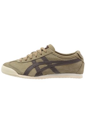 Trainers - olive