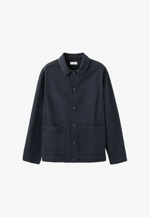 Jachetă bleumarin închis cu nasturi, guler și două buzunare aplicate în față, expusă pe un fundal alb.