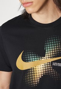 zalando nike t shirt