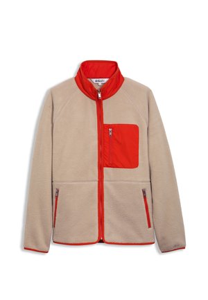 Fleecejack in beige met rode accenten, voorzien van een hoge kraag, een geaccentueerde borstzak met rits en twee zijzakken met rits.