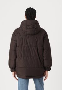Vero Moda VMSAGA JACKET - Casaco de inverno - chocolate torte