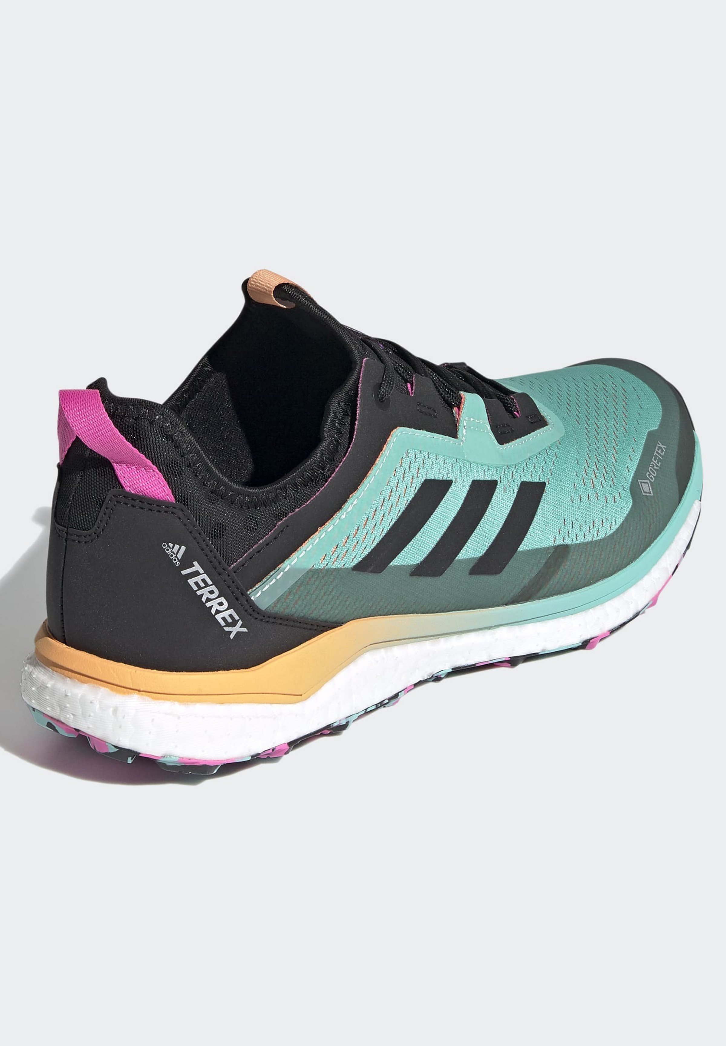 adidas Performance TERREX AGRAVIC FLOW GORE-TEX TRAILRUNNING-SCHUH -  Laufschuh Neutral - green/grün - Zalando.de