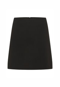 Jupe mini noire avec une texture lisse, coupe droite et fermeture éclair arrière dissimulée, fabriquée en tissu extensible pour le confort.