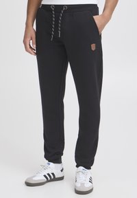 INDICODE JEANS - IDHULTOP - Tracksuit bottoms - black Thumbnail Image 1