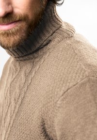 MCS - Sweter