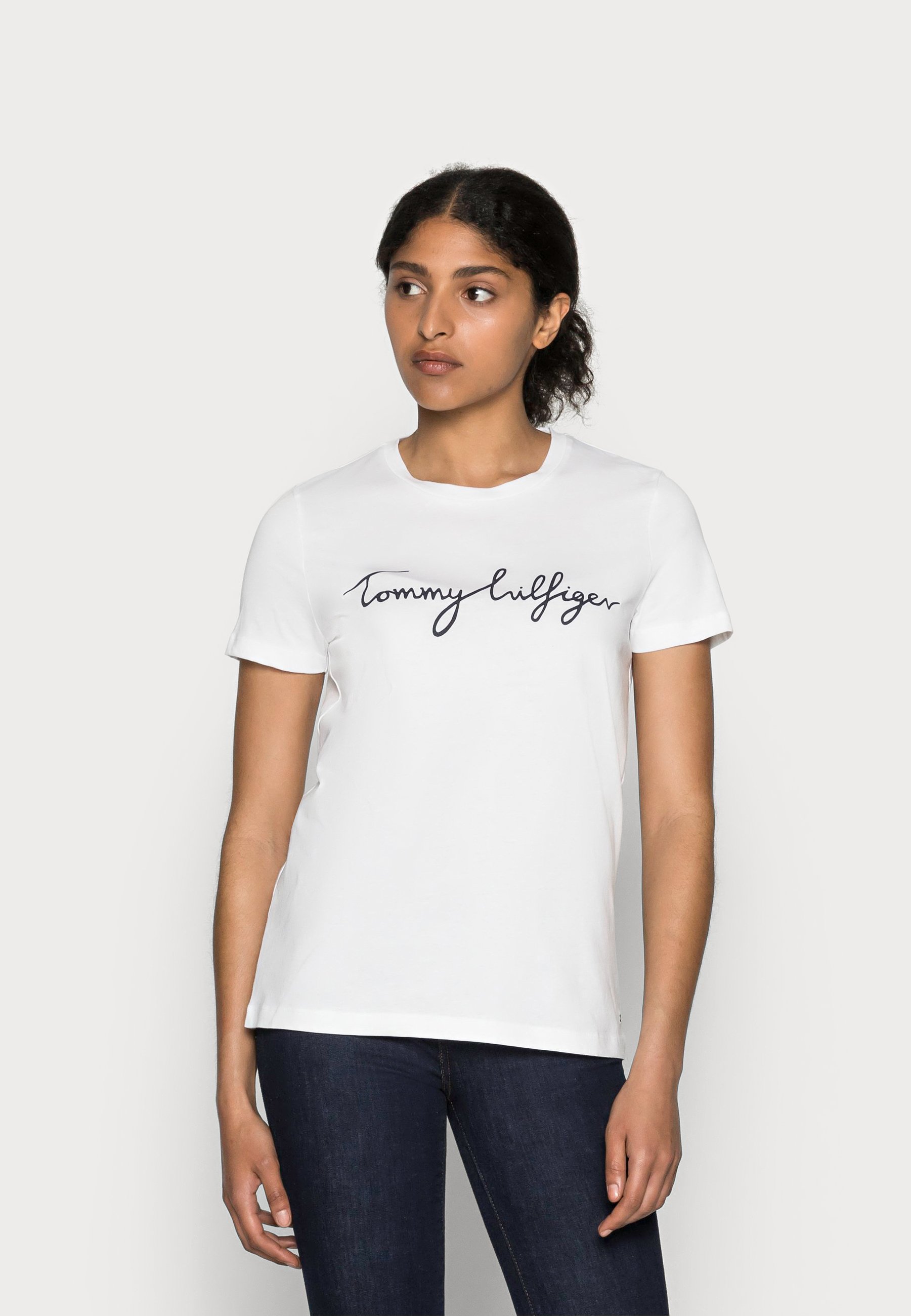 Indien Zealot handicap Tommy Hilfiger HERITAGE CREW NECK GRAPHIC TEE - T-shirts print - classic  white/hvid - Zalando.dk