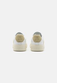 ARKK Copenhagen UNISEX - Trainers - white/pistachio