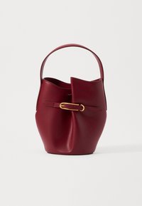 Vybráno, cherry