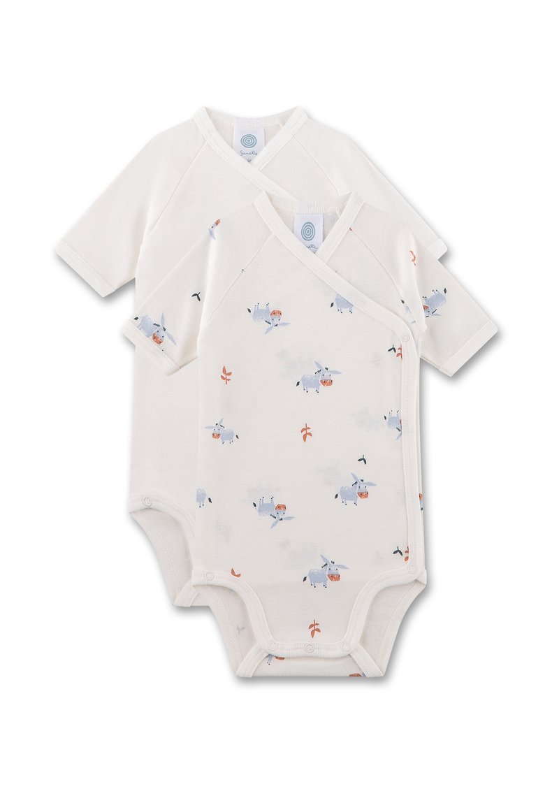 Zwei kurzärmelige, cremefarbene Babybodysuits aus weicher Baumwolle. Einer hat ein Wickeldesign mit hellblauen Tiermustern und orangen Akzenten.