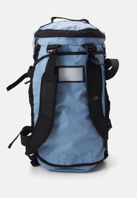 The North Face BASE CAMP DUFFEL - M - Holdall - steel blue/black