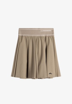 Beige geplooide rok met kleine perforaties, brede tailleband met het label "J.LINDEBERG" en klein zwart logo bij de zoom.