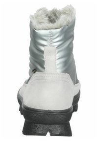 Silberne Puffer-Stil Schneestiefel mit einem flauschigen weißen Kunstfellkragen, unterem Abschnitt aus Wildleder und strukturiertem schwarzen Gummisohle.