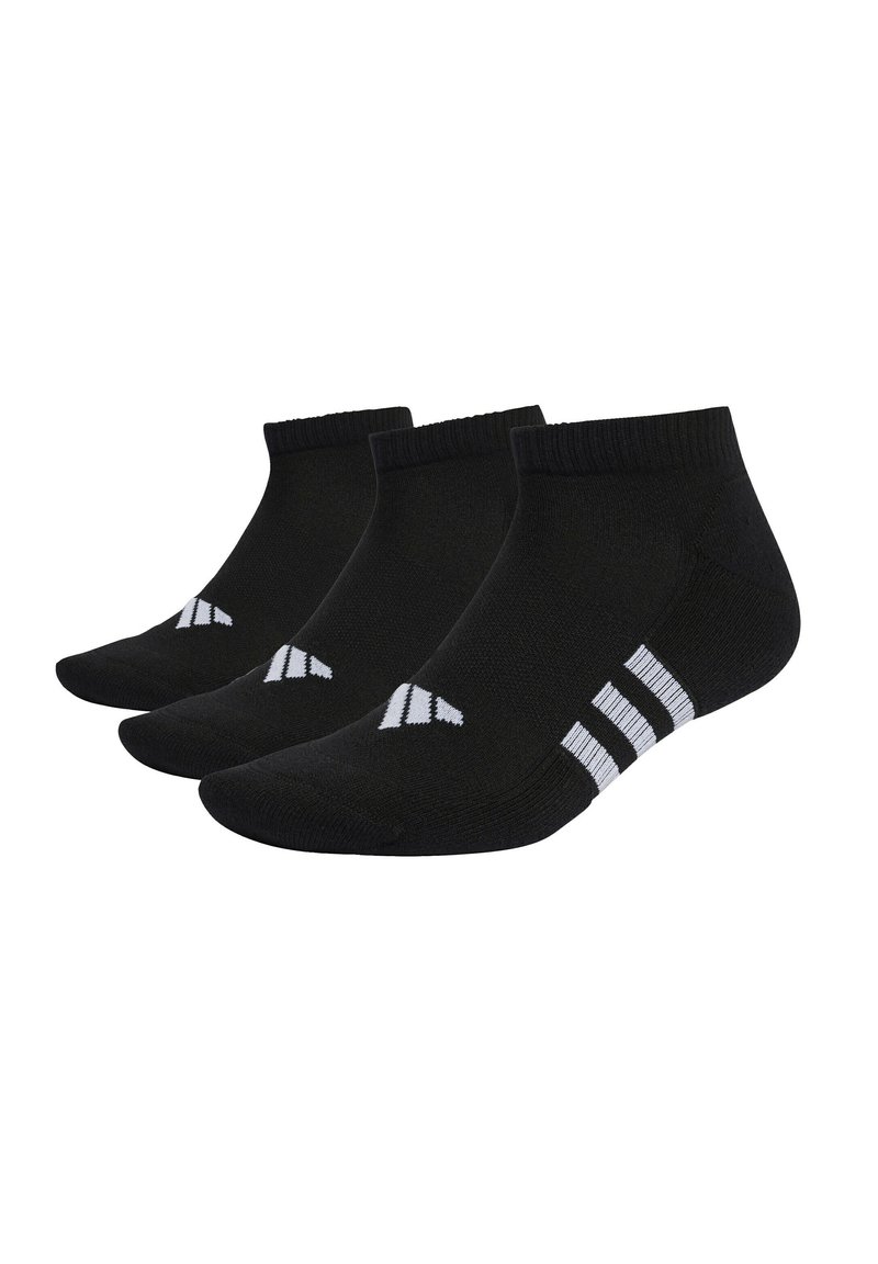Schwarze Knöchel-Socken aus einem glatten Stoff, mit weißen drei gestreiften Akzenten und einem gerippten Bund, verpackt in einem Set von drei.
