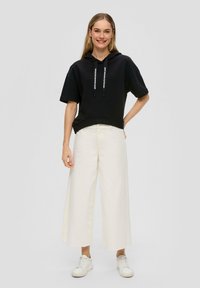 s.Oliver MIT HALBLANGEN ÄRMELN - T-Shirt print - schwarz