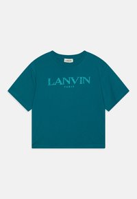 Selected, deep lagon