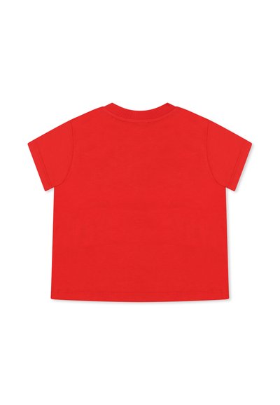 T-shirt in cotone rosso con scollatura rotonda e maniche corte. Tessuto liscio, senza motivi, design semplice. Vista posteriore mostrata.